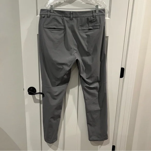 NWOT Lululemon Mens Commission Pant Classic 34x31 Warpstreme Asphalt Grey M5AEXS